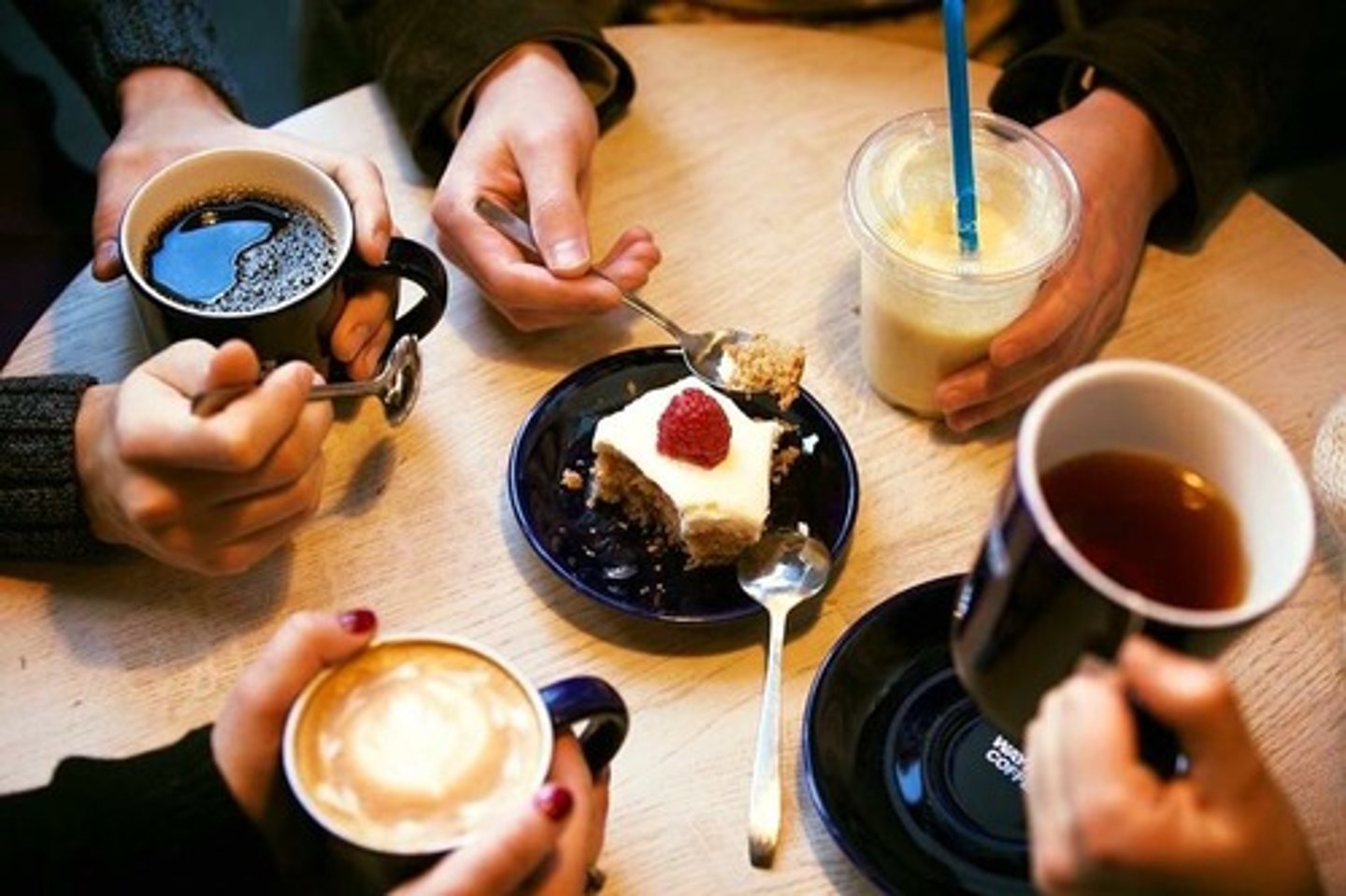 <p>wir treffen uns</p>