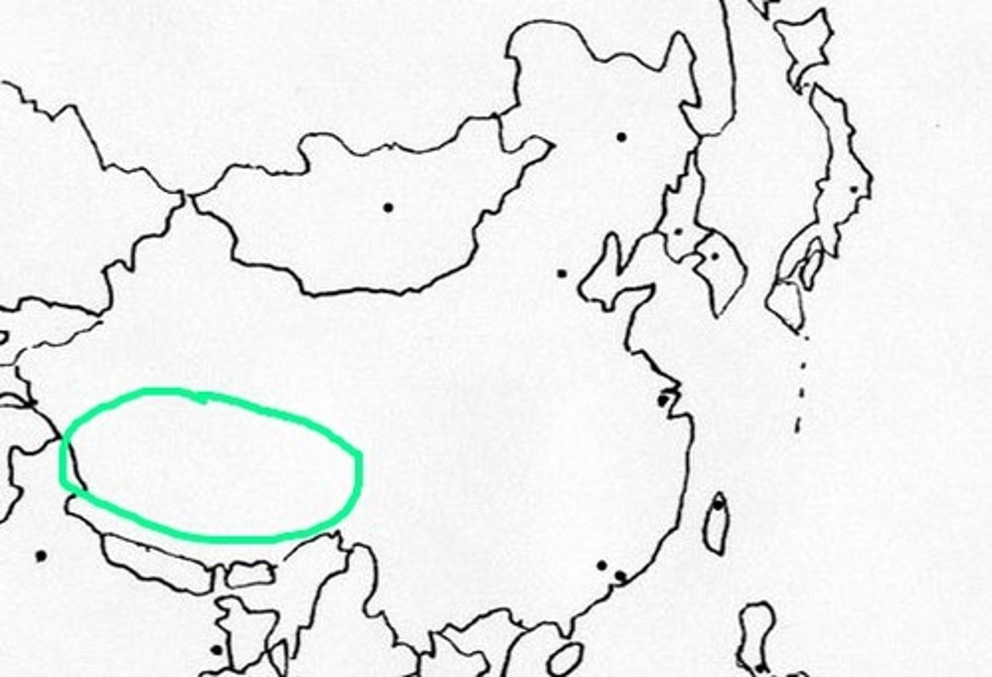<p>region of China called the "Roof of the World", is very rocky, is surrounded by mountain ranges, and is located in the Himalayan Mt. Range</p>
