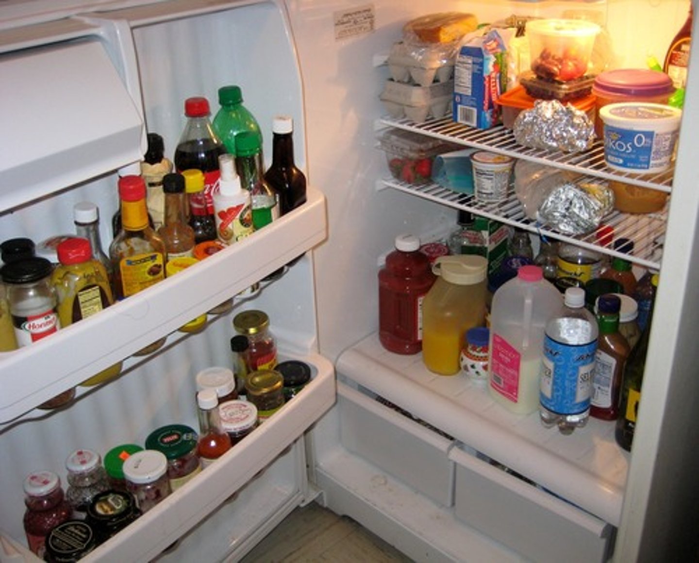<p>refrigerator</p>