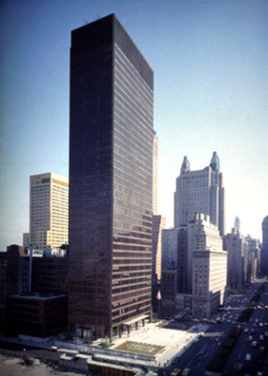 <p>Architects: Ludwig Mies van der Rohe and Philip Johnson<br>Period: International Style<br>Dates: 1954-1958 C.E.<br>Culture: New York City, U.S.A.<br>Material: Steel frame with glass curtain wall and bronze</p>