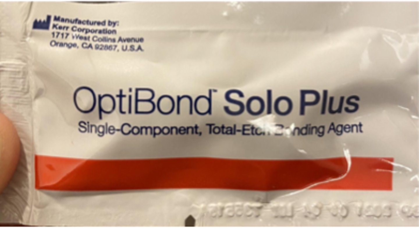 <p>Bonding agent used in Clinic for Composite Resin=</p>