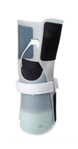 <ul><li><p><strong>Advantages:</strong> Provides <span style="color: red;"><span>excellent protection, improved wound healing</span></span> environment (not connected to prosthetic foot)</p><ul><li><p><span>Allows some </span><span style="color: red;"><span>weight-bearing exercises</span></span></p></li></ul></li><li><p><strong>Disadvantages:</strong> Does not prevent flexion contractures</p><ul><li><p><span>Messy and requires skill/practice</span></p></li></ul></li></ul><p></p>