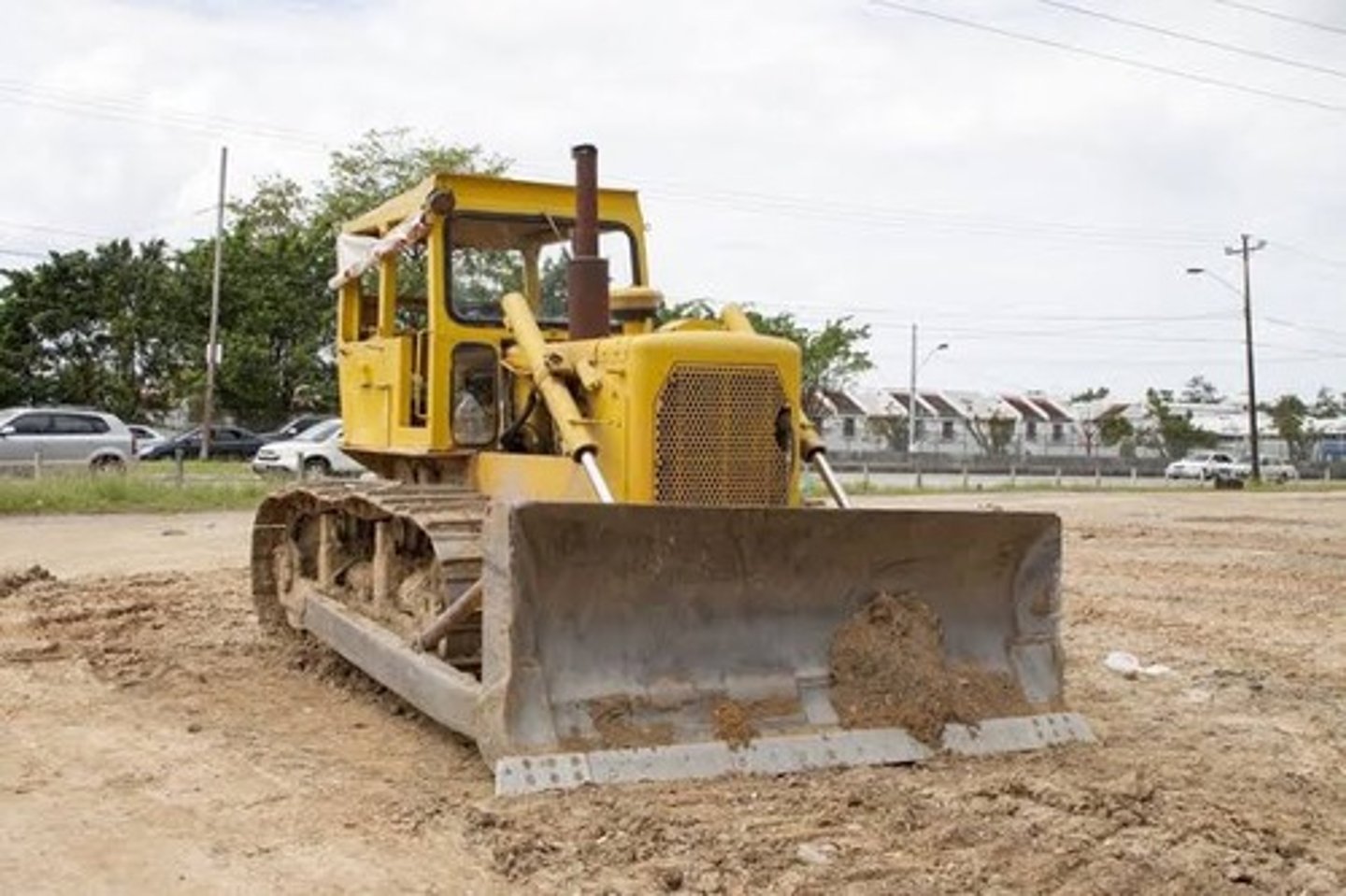 <p>Bulldozer</p>