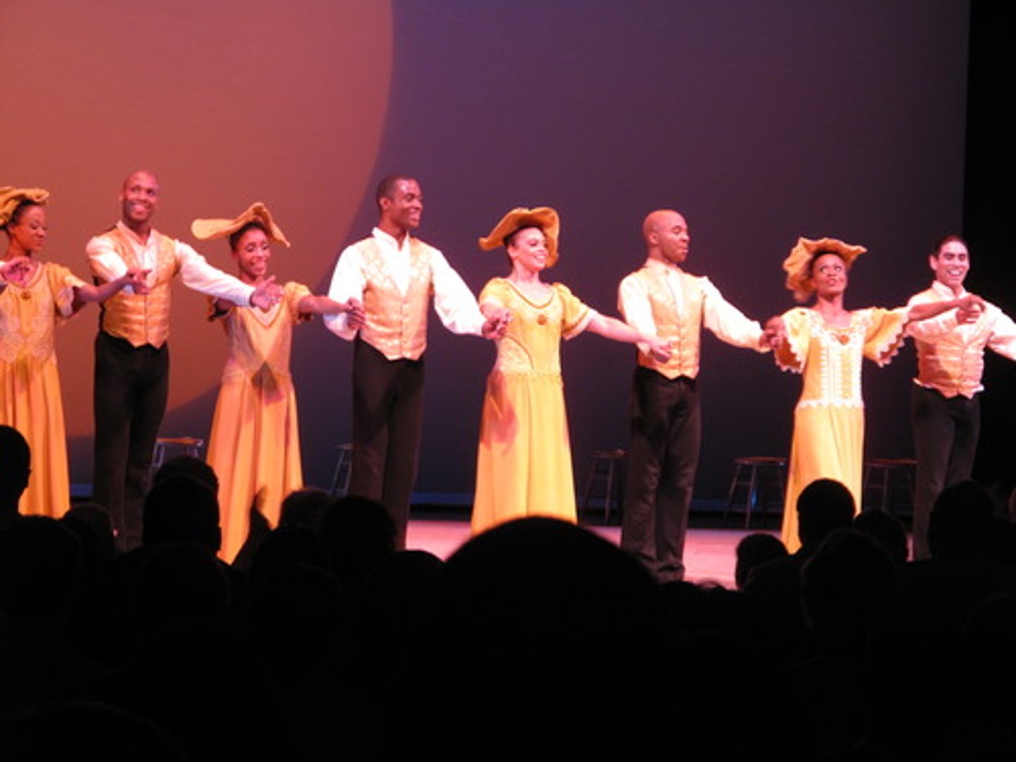 <p>ovación final</p>