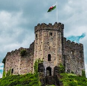 <p><span>Cardiff Castle, England</span></p>