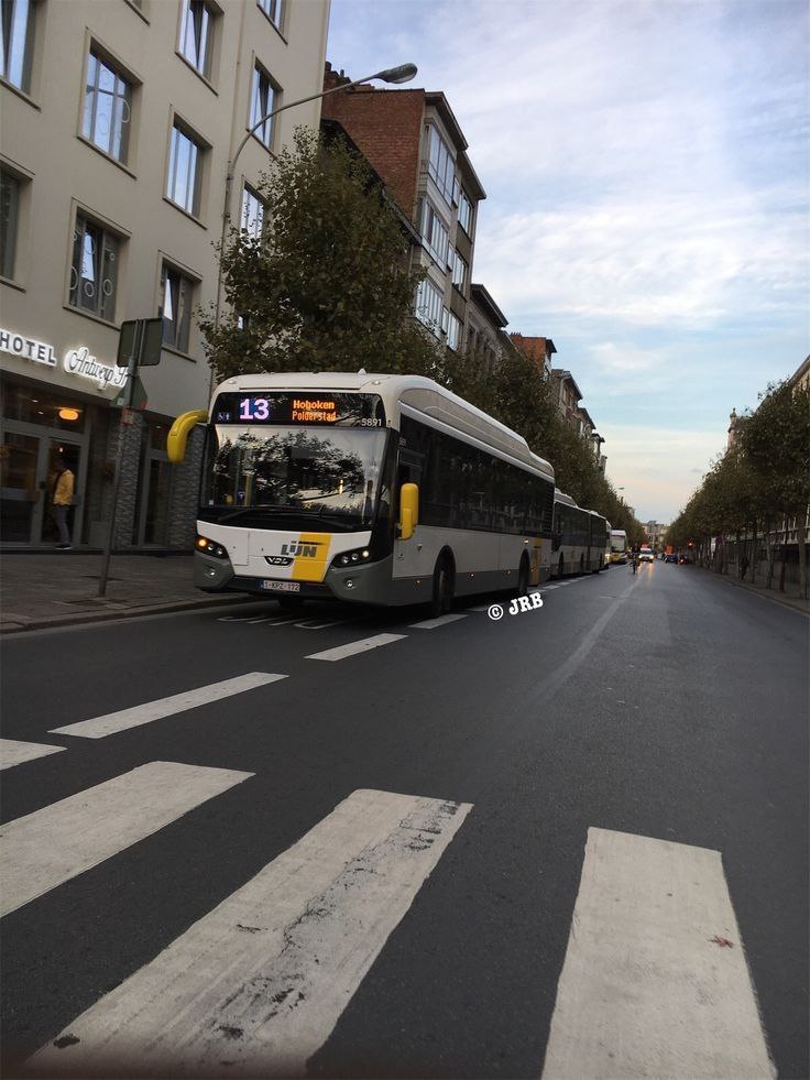 <p><em>Bus Station.</em></p>
