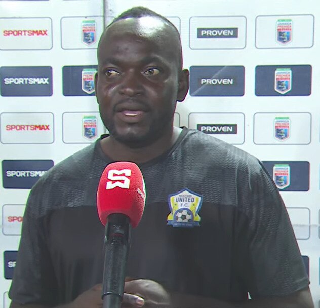 <p>Jermaine Thomas </p>