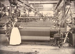 allowed clothes to be made at a faster rate and changed bobbins automatically without stopping.