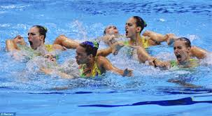 <p>synchronized swimming=&gt;Synchronized swimming requires incredible teamwork and precise timing to create beautiful routines in the water.</p><p></p>