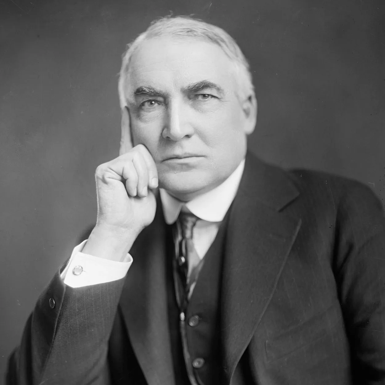 <p>Warren G. Harding <span data-name="coffee" data-type="emoji">☕</span><span data-name="grinning_face_with_closed_eyes" data-type="emoji">😄</span><span data-name="handshake" data-type="emoji">🤝</span></p>