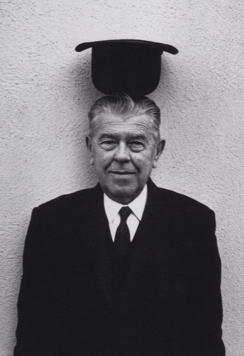 <p>Rene Margritte (1898 ~ 1967)</p>