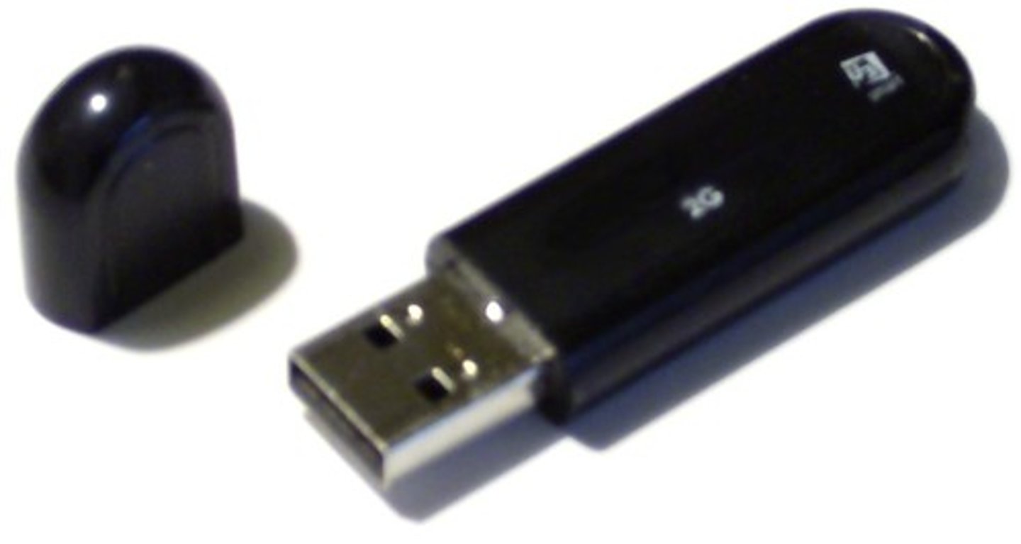 <p>Storage devices and media that are not constantly accessible by a computer system.</p>