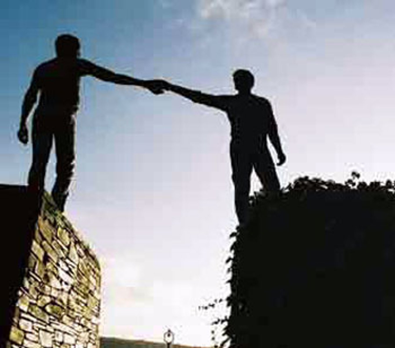 <p>an improvement in the relationship between two countries that in the past were not friendly and did not trust each other (truce, reconciliation)</p>