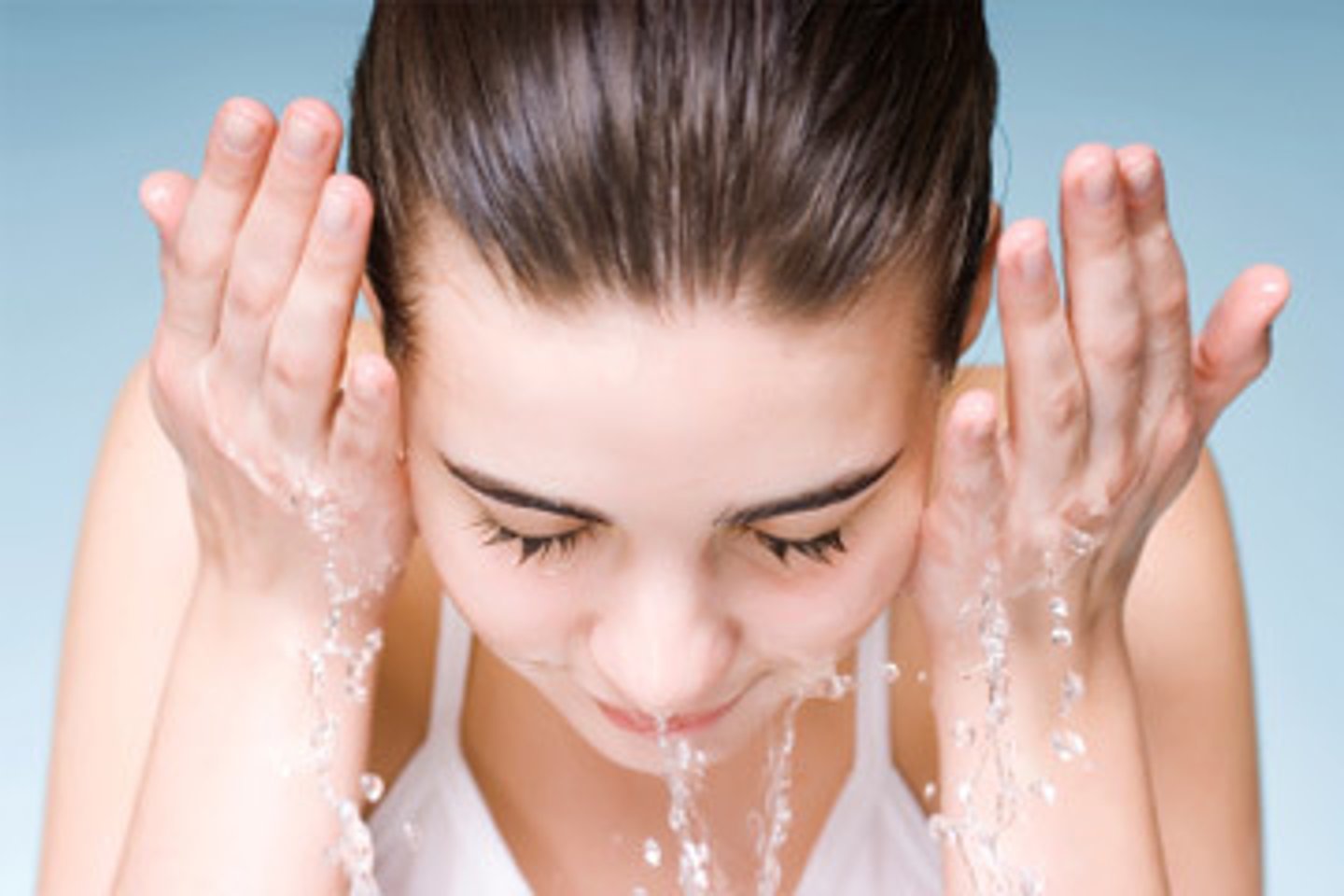 <p>to wash oneself (face, hands)</p>