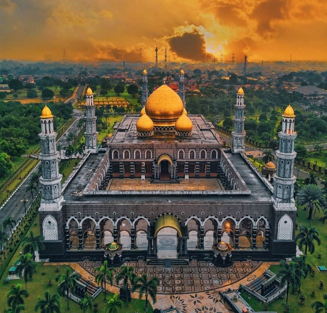 <p>masjid</p>