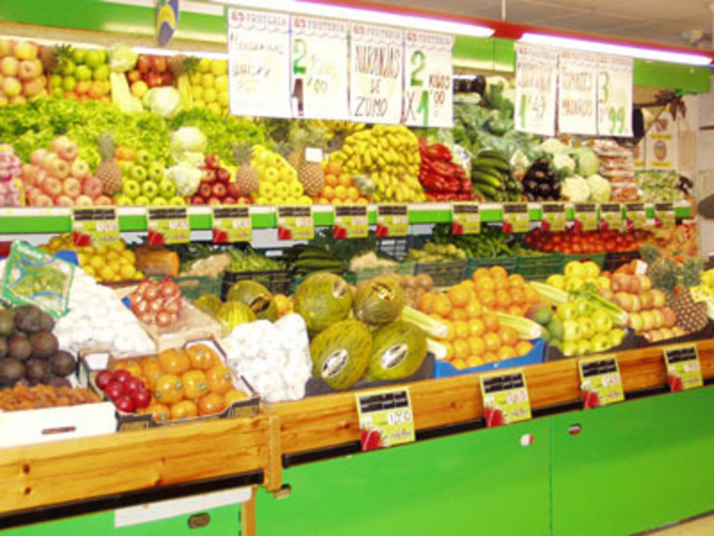 <p>the fruit store</p>