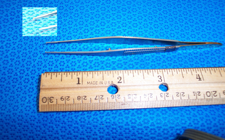 <p>5 mm teeth</p><p>delicate tissue, smaller spaces</p><p>blephoplasty, rhinoplasty</p>