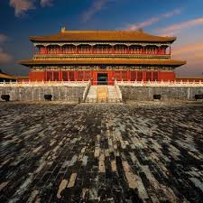 <p>Planned by Zhu Di </p><p>Started in 1402 finished in 1420</p><p>Phoebe zhennan wood, marble </p><p>its like its own city with many buildings and a moat </p><p>political and ritual center </p><p>layout planned with Confucian ideology in mind </p><p>you could see sense of hierarchy in the style </p><p>outer court was for state affairs and only men  </p><p>enter the hall of supreme harmony a place where officials would wait </p><p>inner court is for imperial family  </p><p>3 important places are on a central axis place of heavenly purity palace of earthy tranquility and hall of celestial and terrestrial union and yangxindian</p><p>at first there for consorts the residences were in a k’un shape which was a metaphor for proper feminine role changed later when meant a loosened control of chinese patriarchy </p><p>added places for their religion</p>