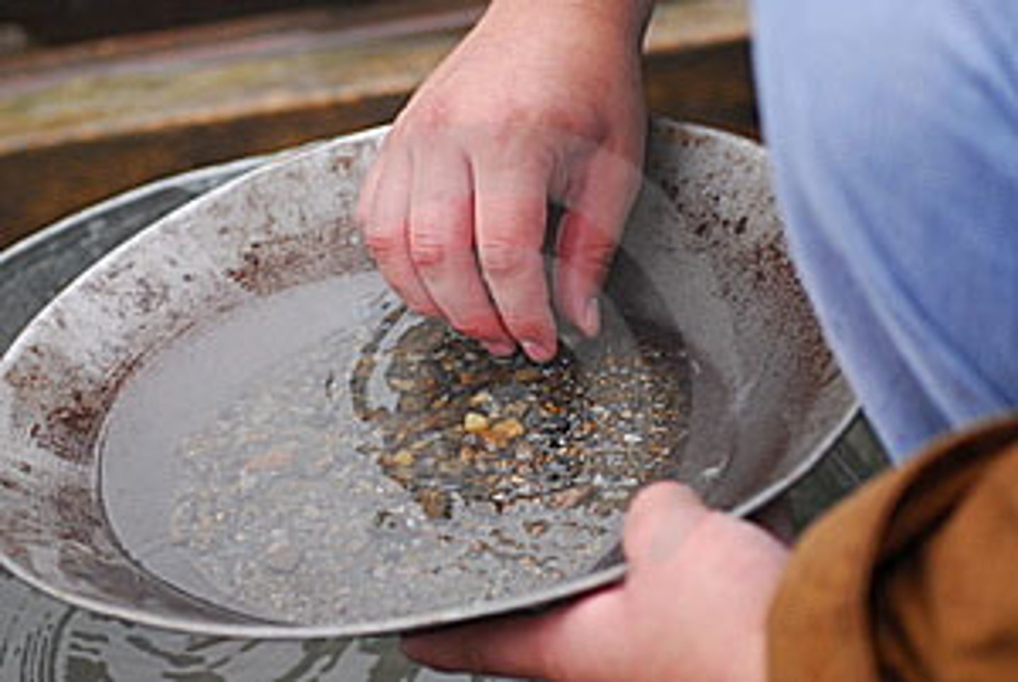 <p>- that there are carefully organized topics studied in a consistent way</p><p>- "gold panning" the text</p>