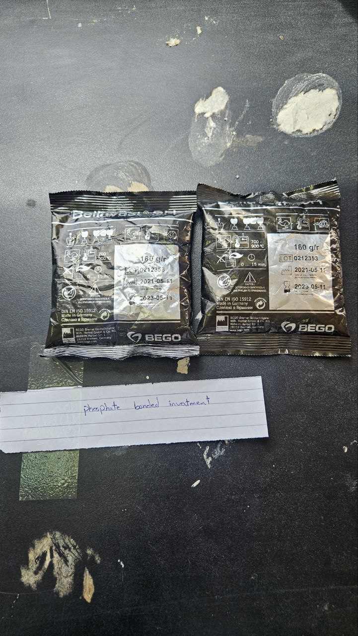 <p>Phosphate bonded investment</p>