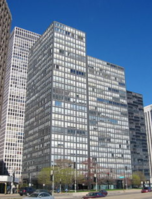 <p><span>Lakeshore Drive Apartments</span></p>