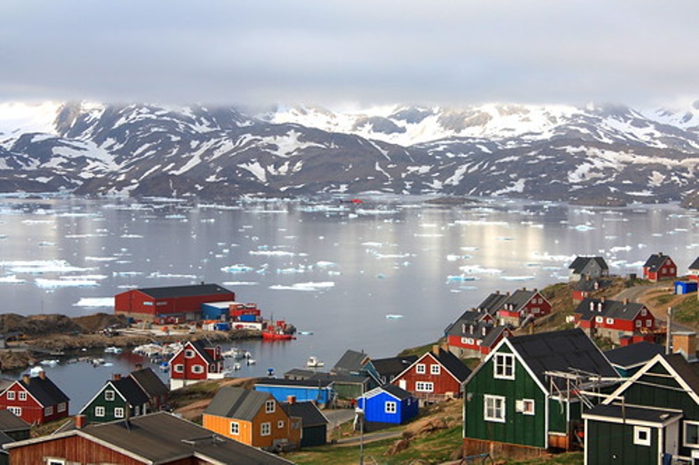 <p>village</p>