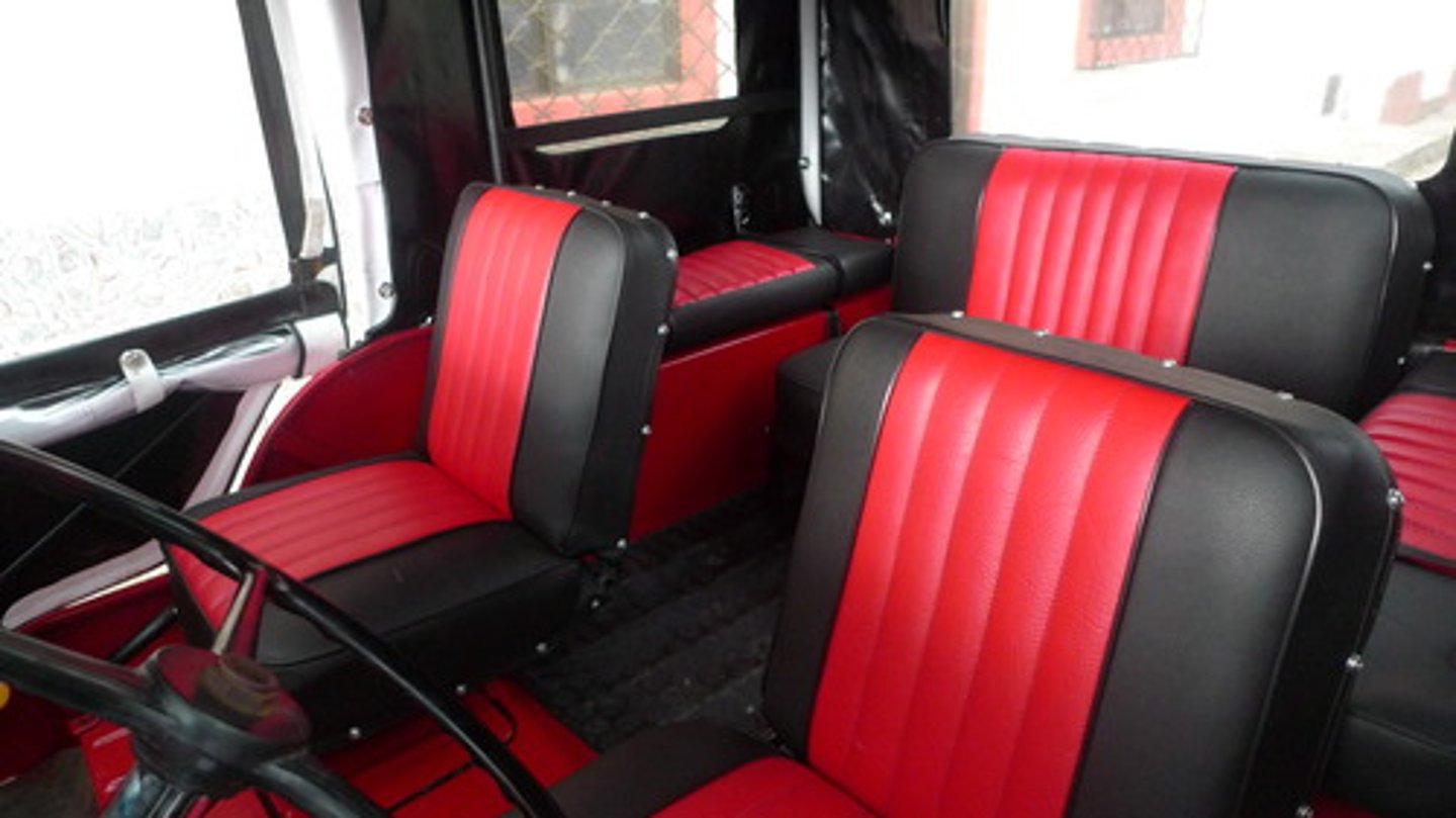 <p>seat</p>