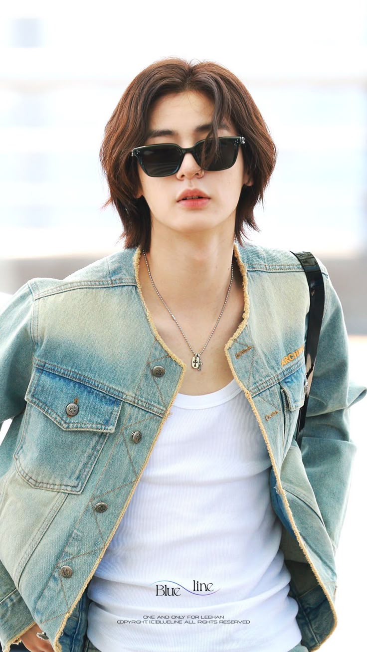 <p>How does the poem portray the inevitability of death?</p>