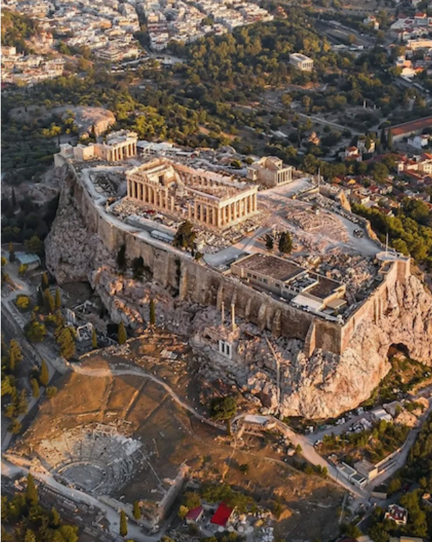 <p>The citadel or fortress of an ancient Greek city, typically built on a hill</p>