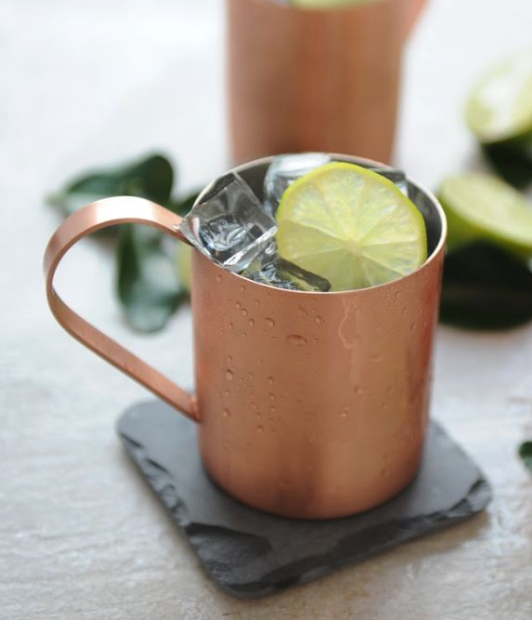 <p>Smirnoff vodka, fresh squeezed lime, ginger beer</p><p>no straw</p>