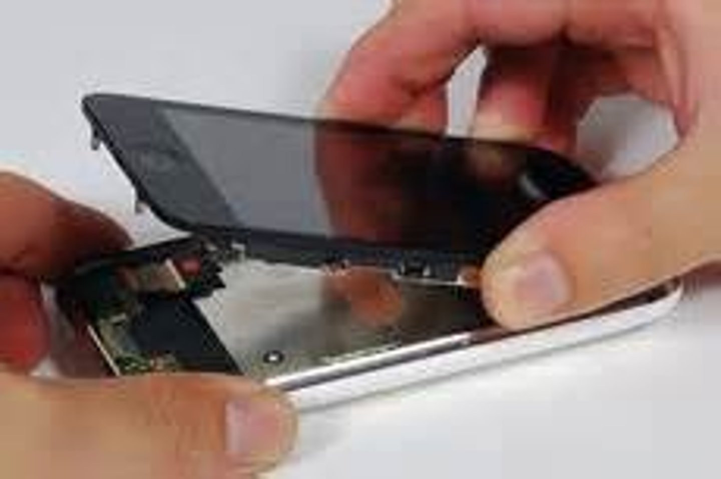 <p>separate an object into pieces</p><p>tháo rời</p><p>My watch stopped, so I took it apart.</p>