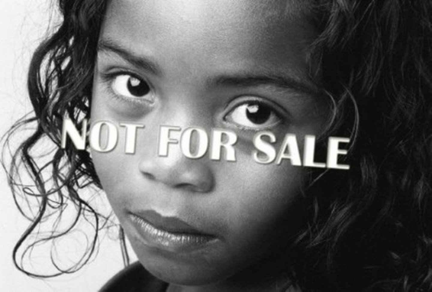 <p>Illegal trade of humans for slavery, eg for sex and/or work: buôn người</p><p>ex; They were arrested for trafficking in the eggs of protected species of birds.</p>