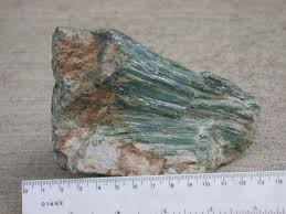 <p>Green Mineral</p>