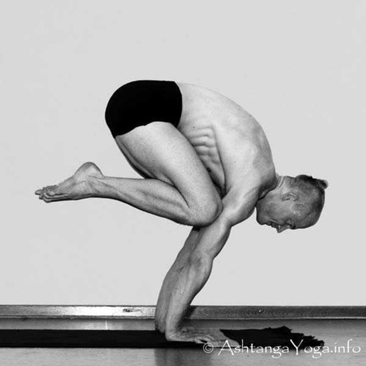 <p>Crow/Crane Pose</p>