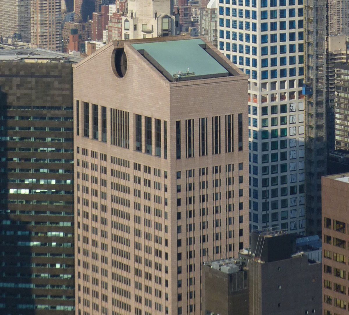 <p>AT&T Building</p>