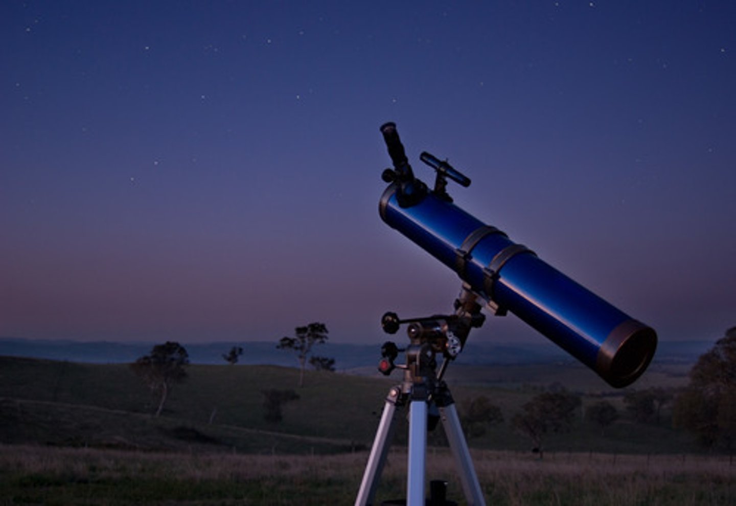 <p>A tool that helps us see things in space that are very far away.</p>