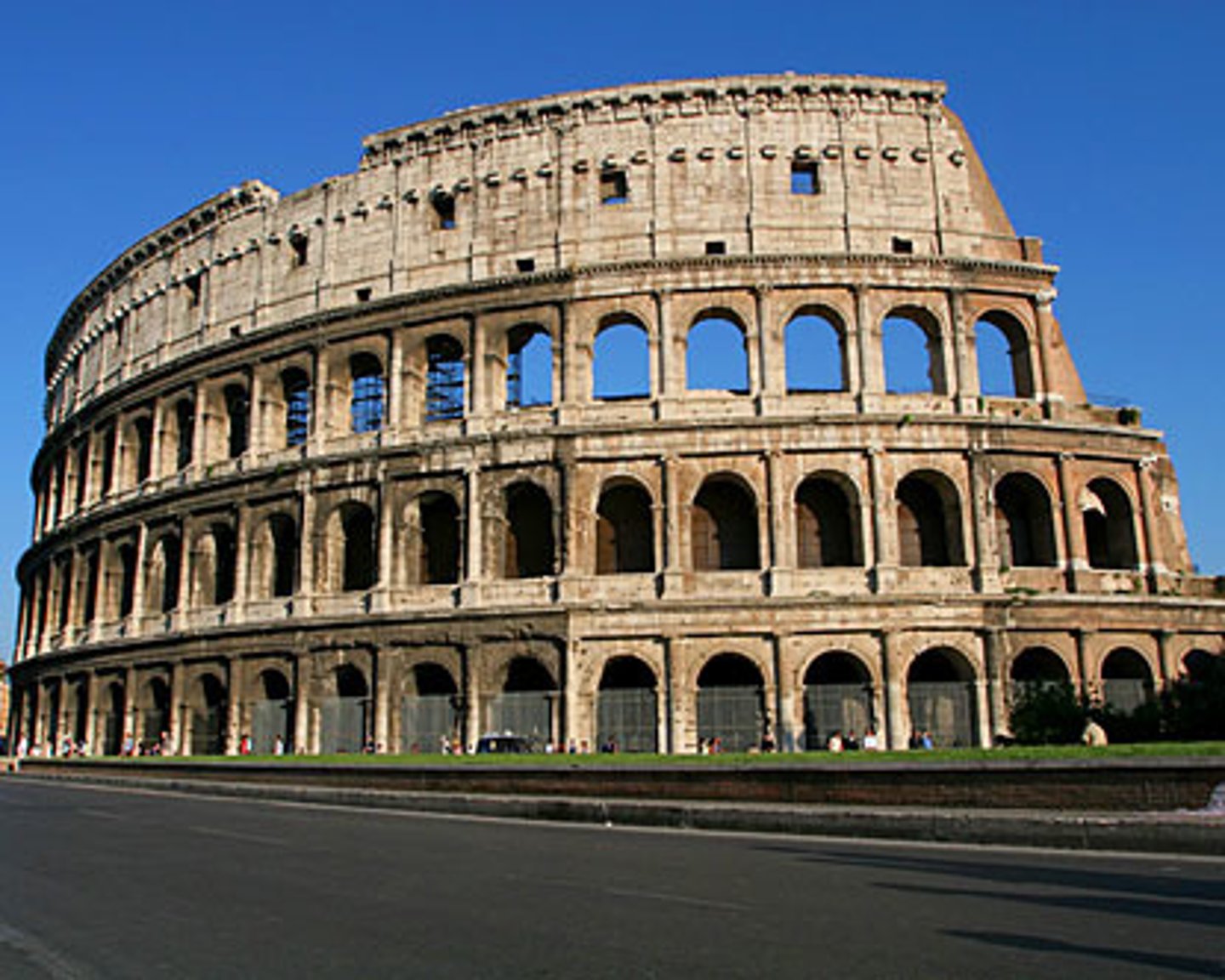 <p>building material made by mixing small stones and sand with limestone, clay, and water(Romans used volcanic ash) helped them build strong, tall buildings</p>