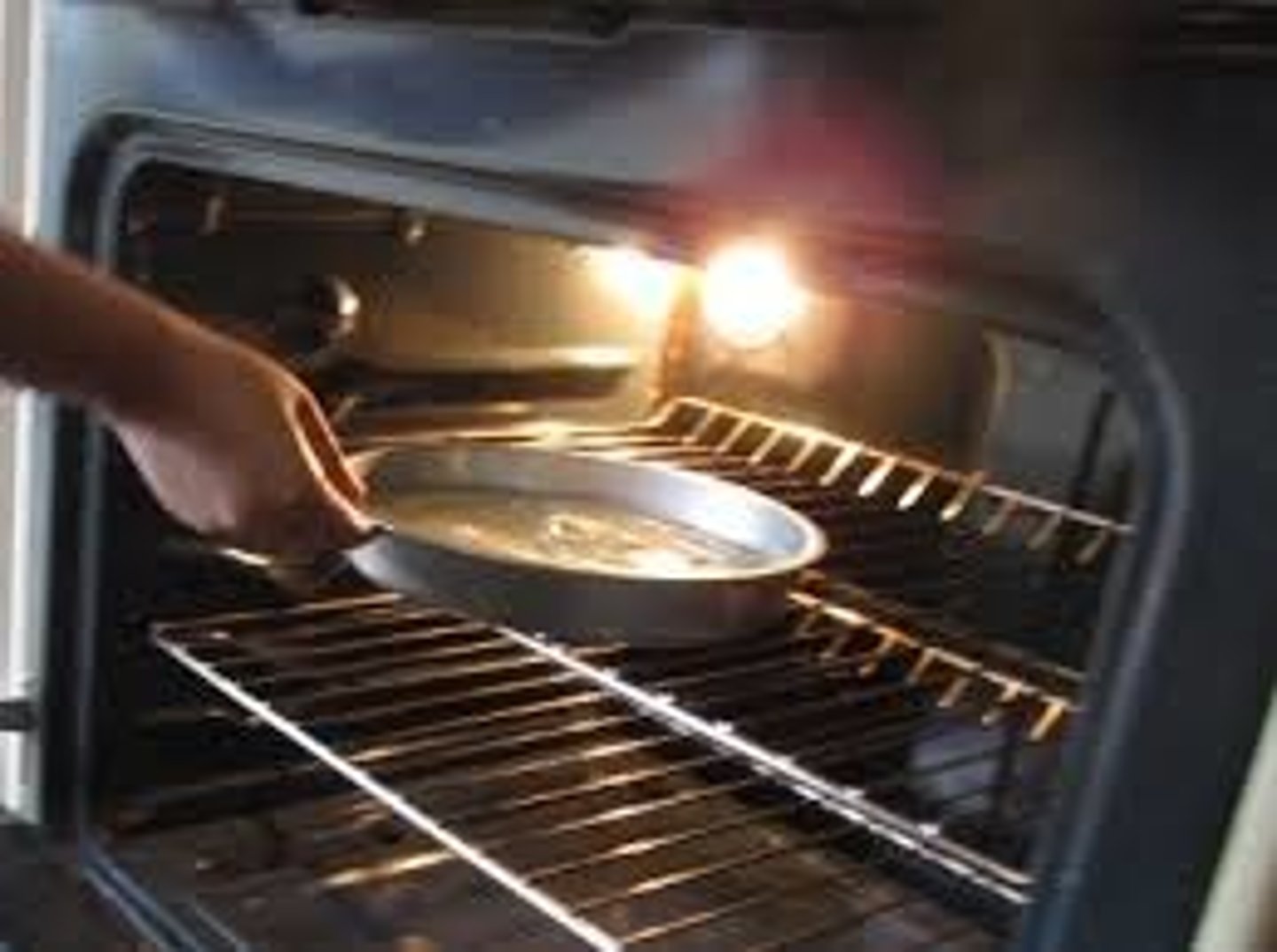 <p>to bake</p>