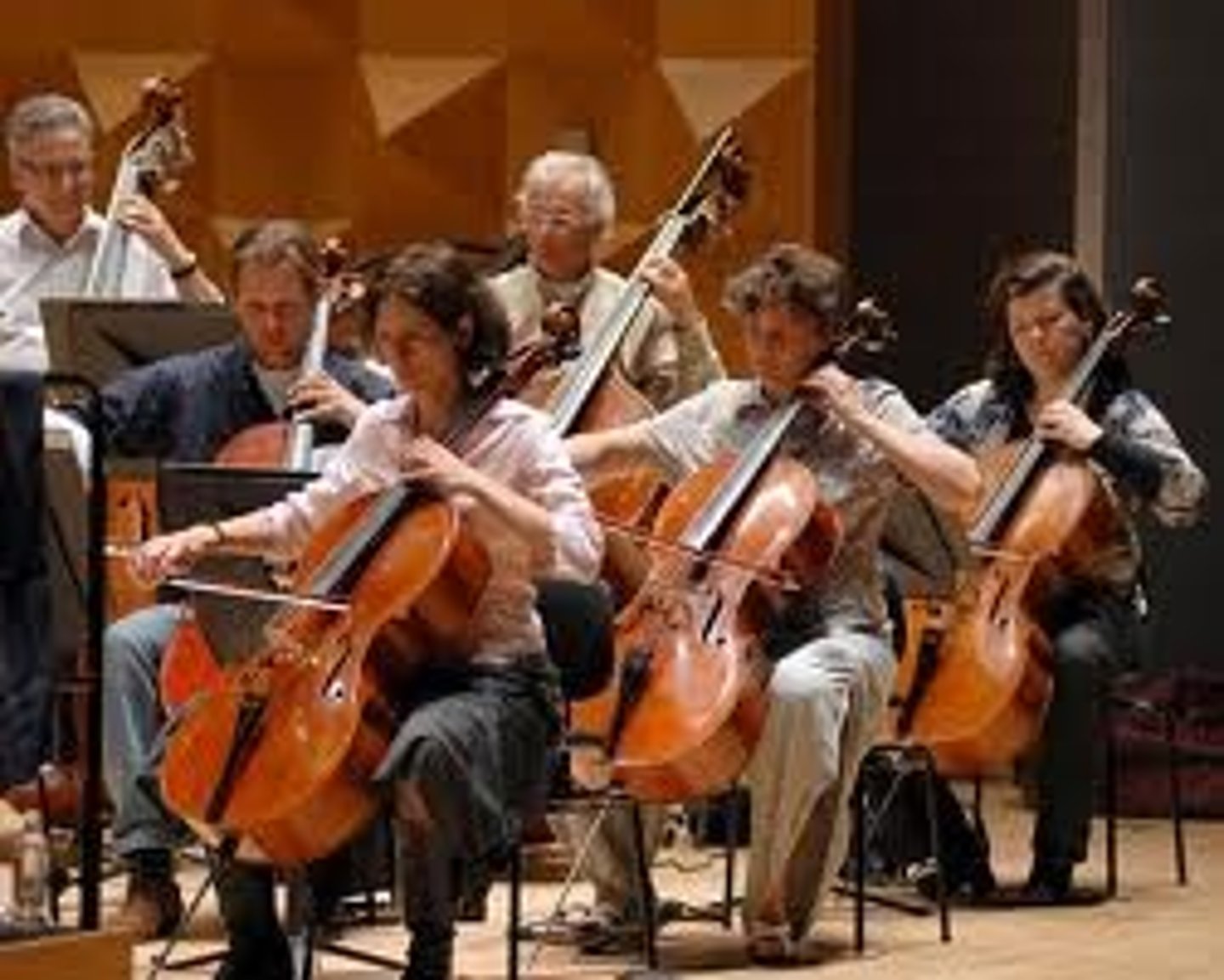 <p>to play musique</p>