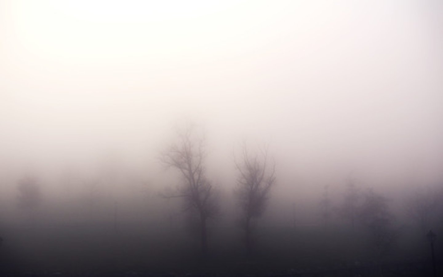 <p>туманно</p>