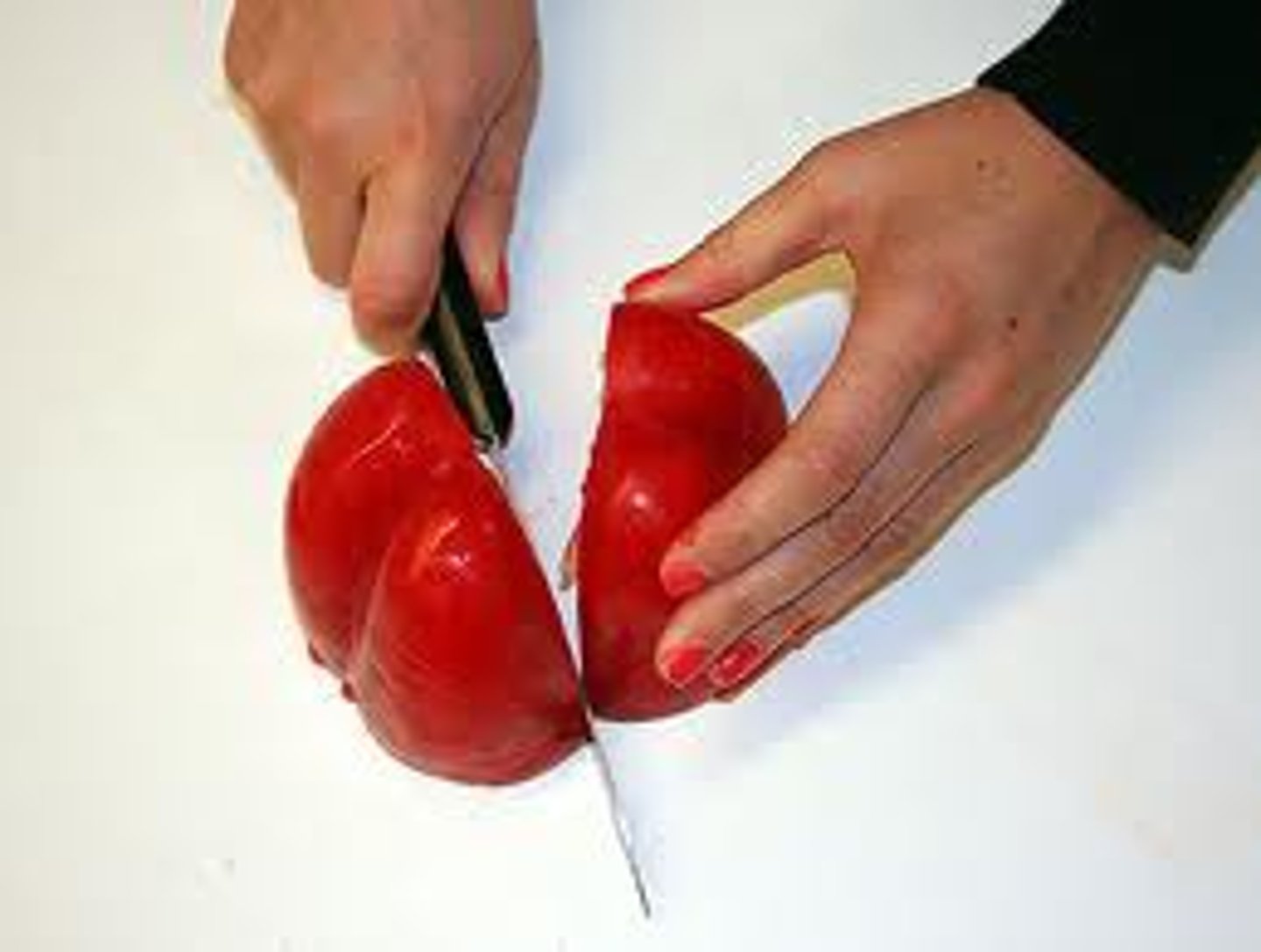 <p>poloviční</p>