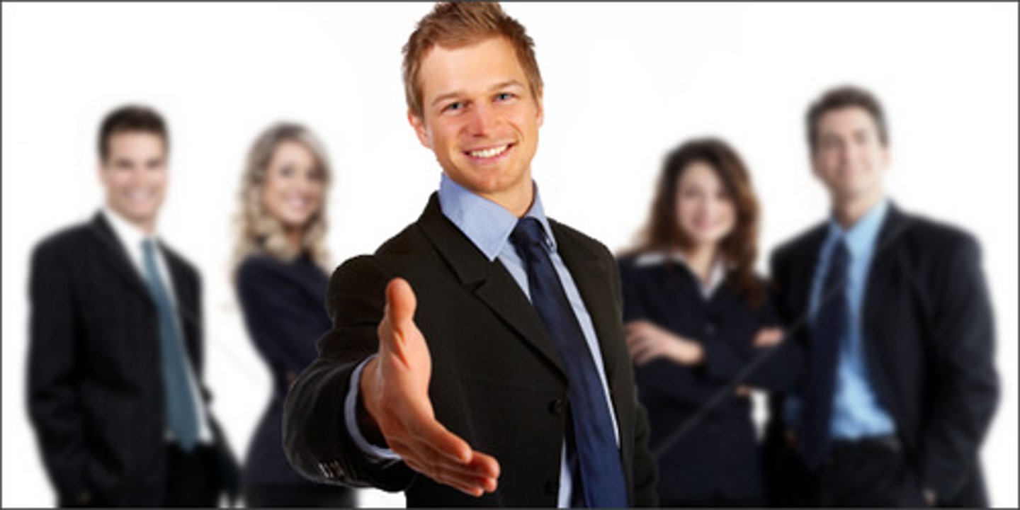 <p>to be involved in</p>