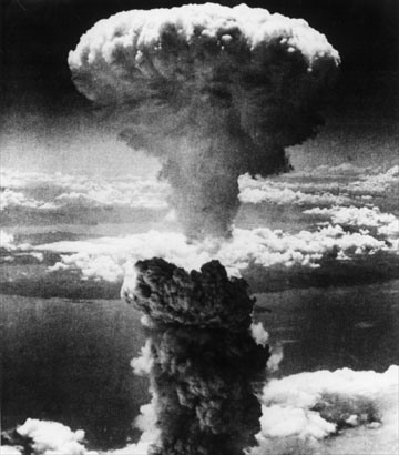 <p>A &quot;fission&quot; bomb dropped on Nagasaki and Hiroshima at the end of World War II.</p>