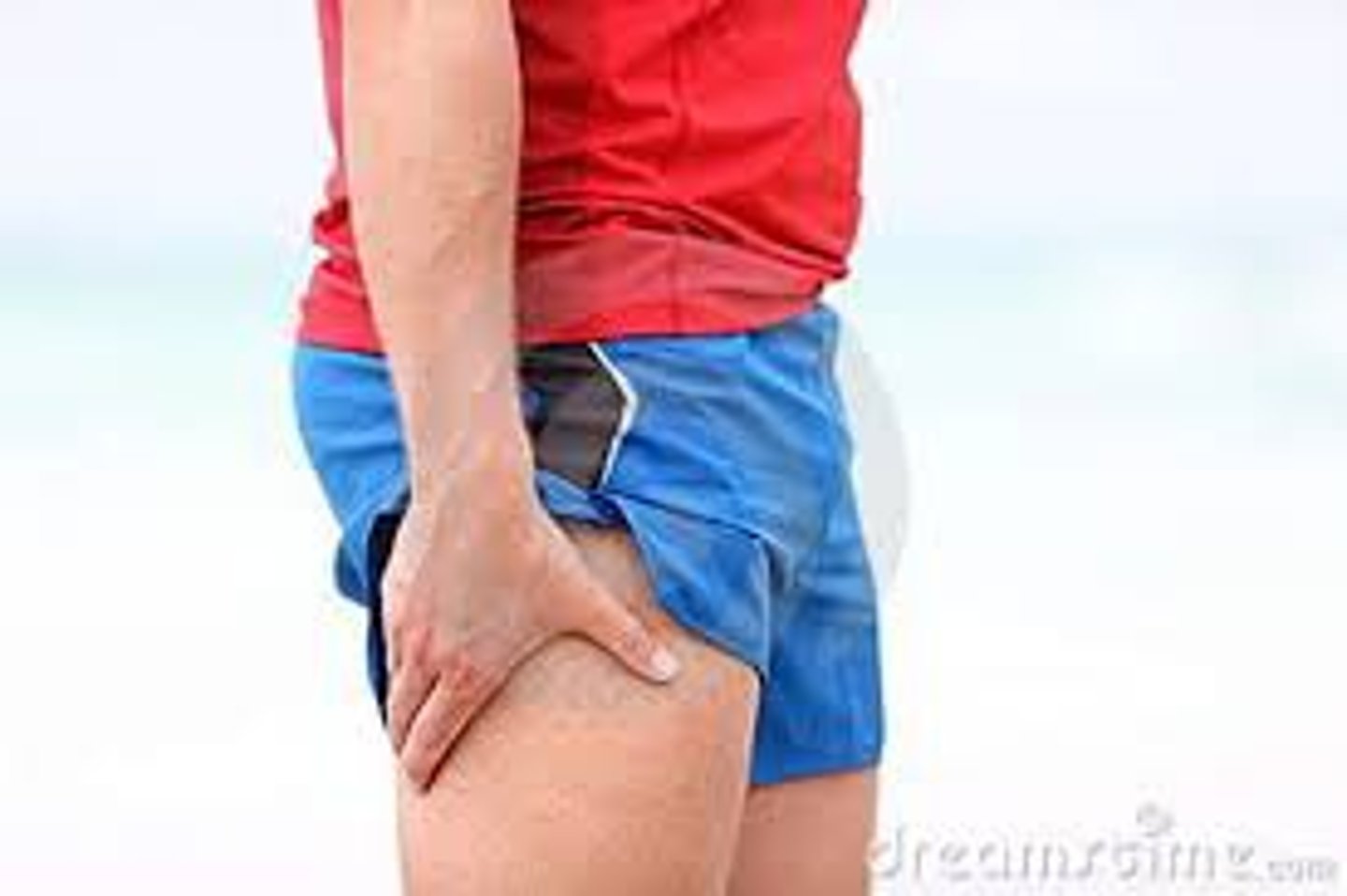 <p>parte de la pierna entre la rodilla y la cadera; (thigh)</p>