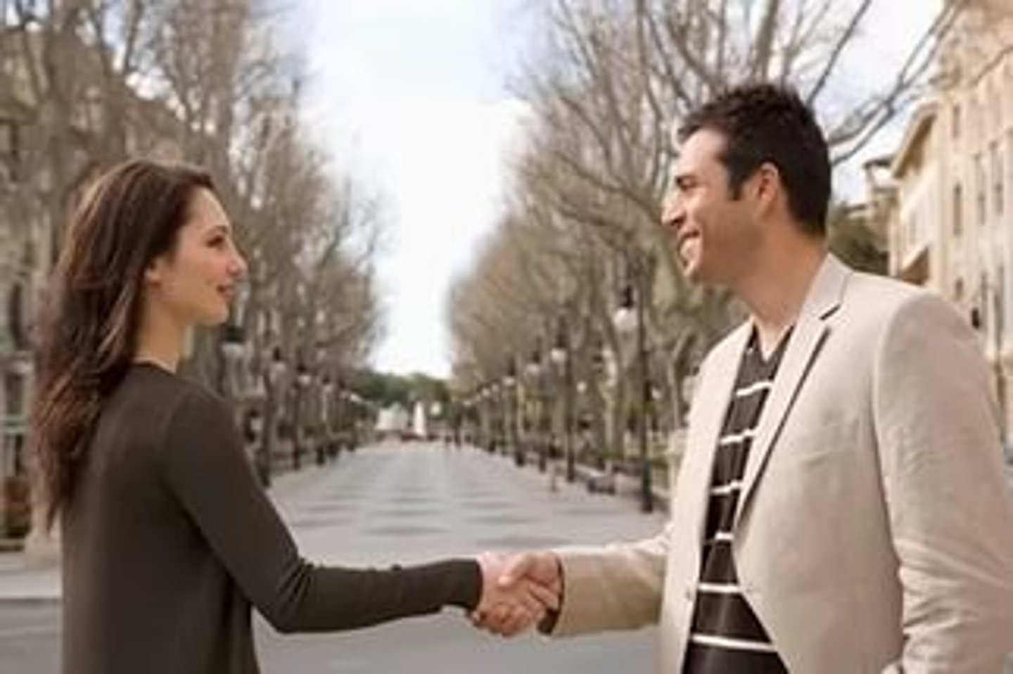 <p>to get acquainted</p>