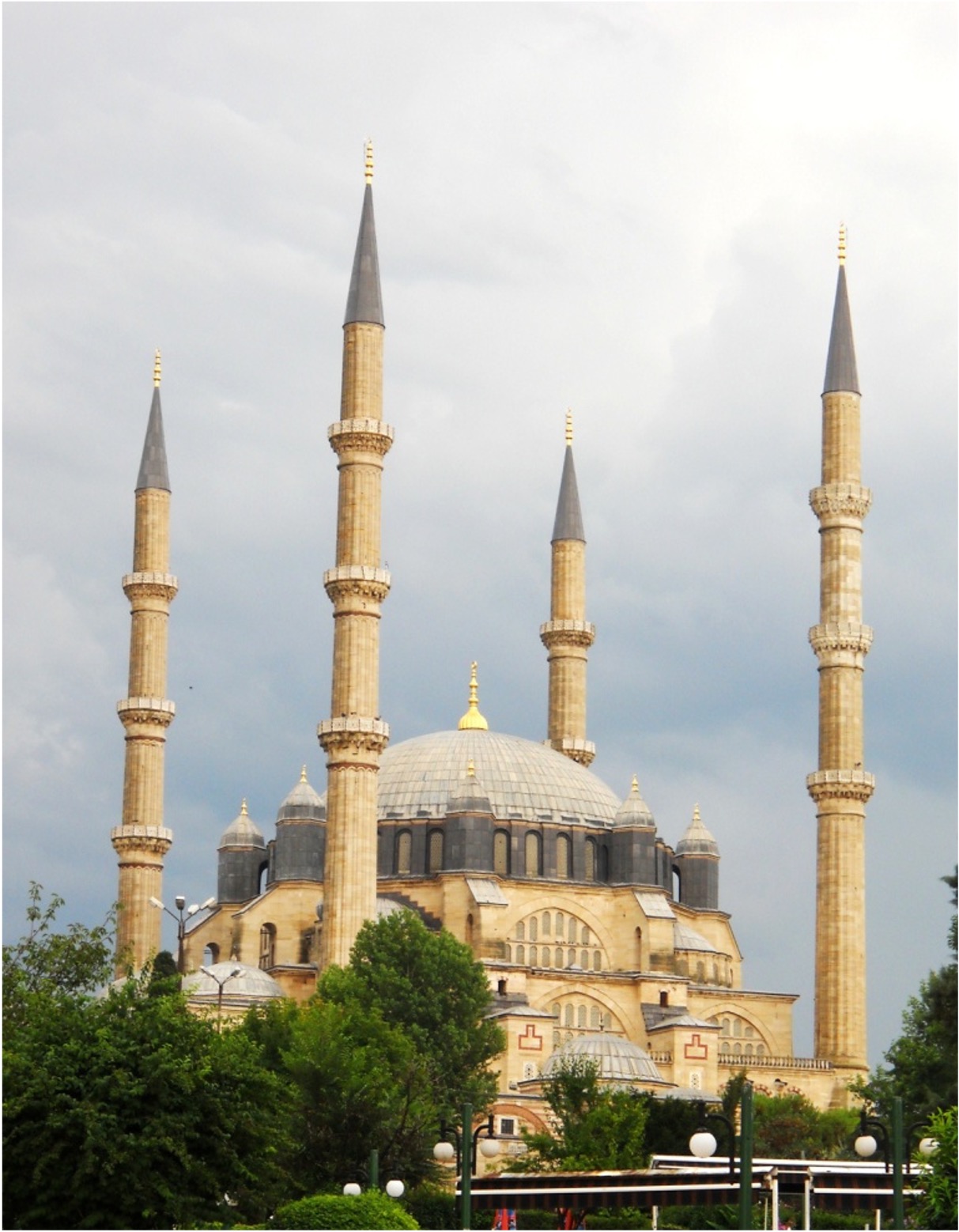 <p>Selimiye Camii (Mosque of Selim II), Edirne (Hadrianople, Turkey), 1568-75</p>