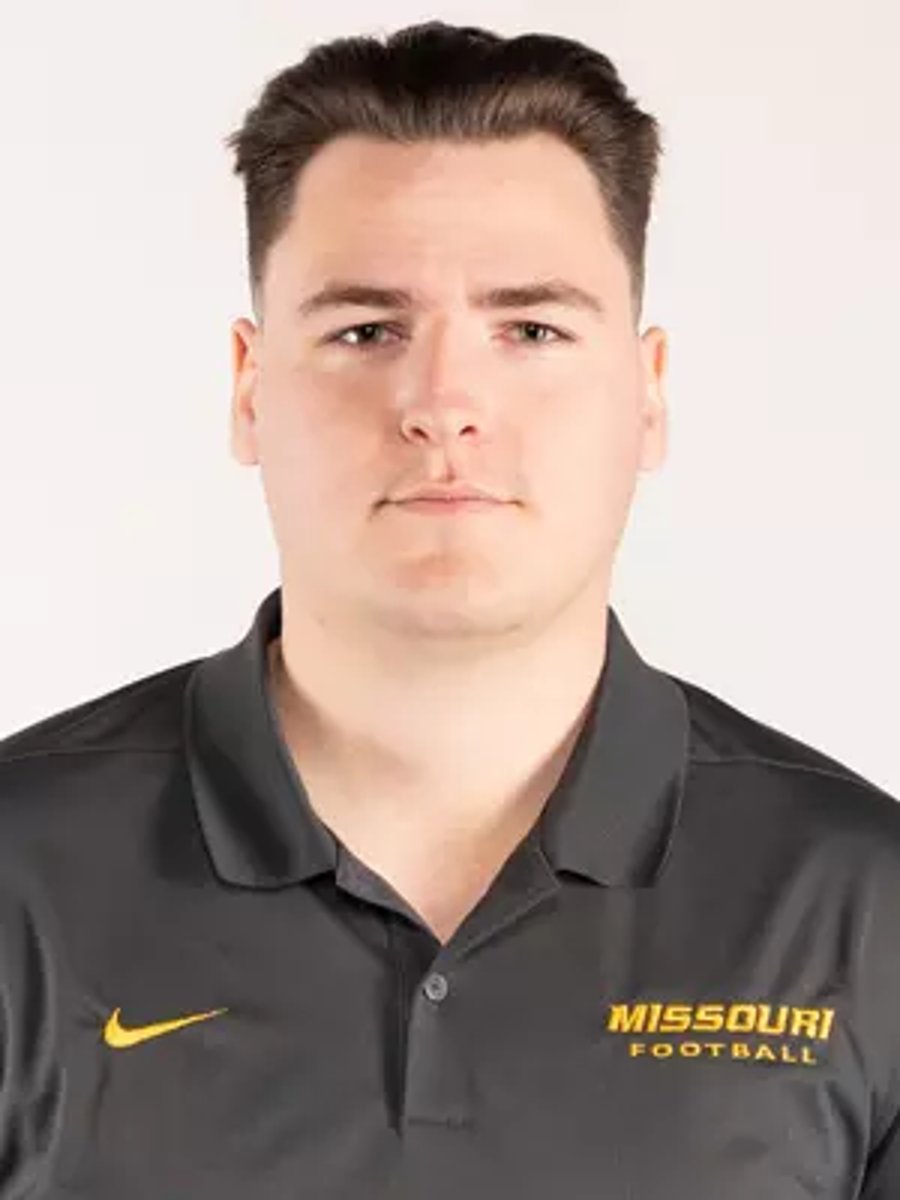 <p>assistant director of football creative</p>