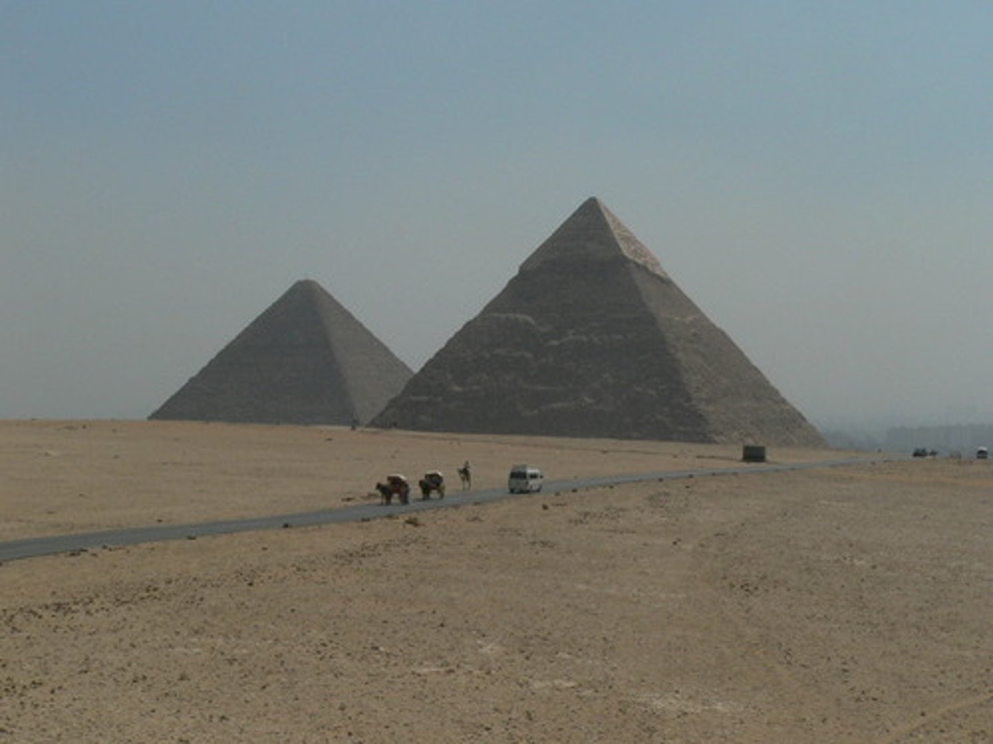 <p>Characteristics of Egyptian Architecture.</p>