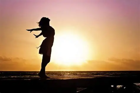 <p><span>positive (adj)</span></p>