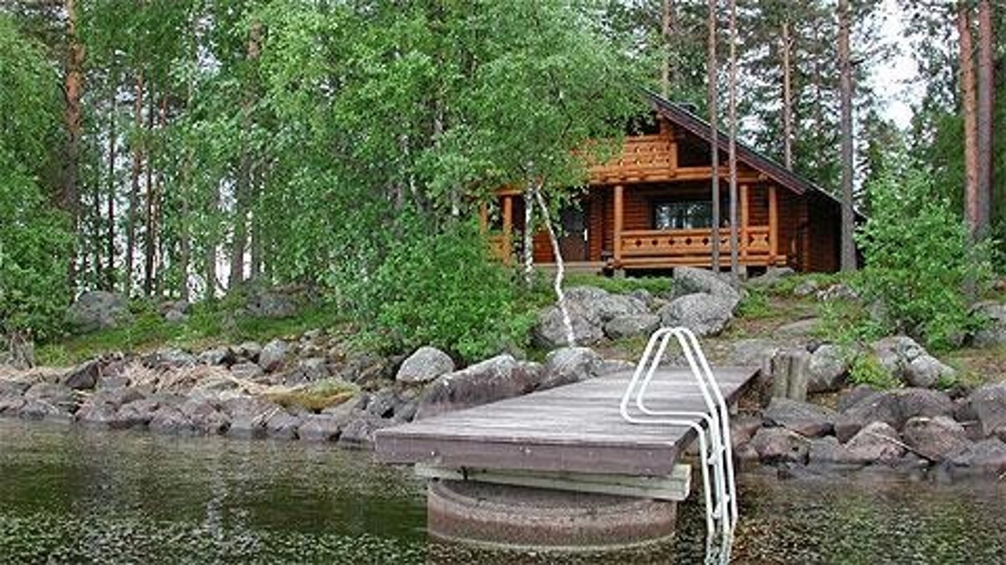 <p>summer cottage</p>